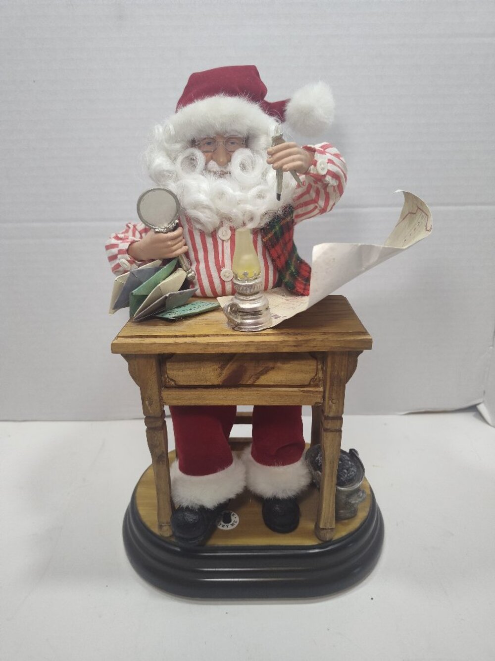 Vintage Animated Santa at His Desk Sings Santa Claus Is Coming to Town